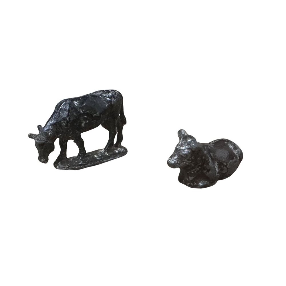 Vintage Lead Figures 2 Tiny Cows 1950s Vintage Lead Toys .5" Tall